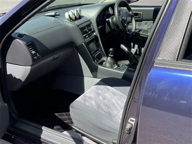 1998 Nissan Skyline - Image 9 of 17