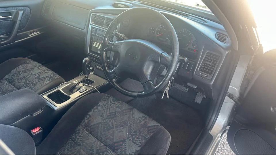 1998 Nissan Stagea 1st Gen - Image 3 of 6