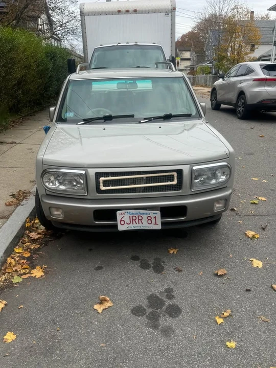 1998 Nissan Pathfinder 2nd Gen - Image 2 of 8
