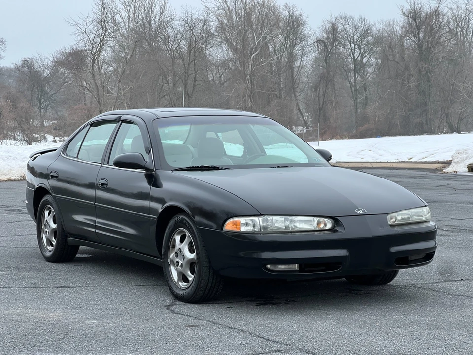 1998 Oldsmobile - Image 10 of 21