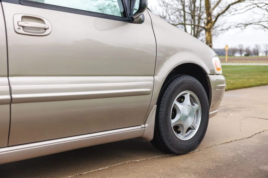 1998 Oldsmobile Silhouette - Image 25 of 31