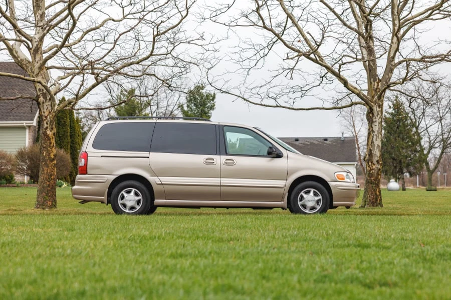 1998 Oldsmobile Silhouette - Image 11 of 31