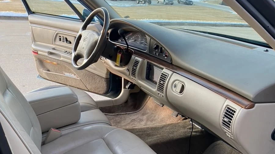 1998 Oldsmobile 88 - Image 6 of 15
