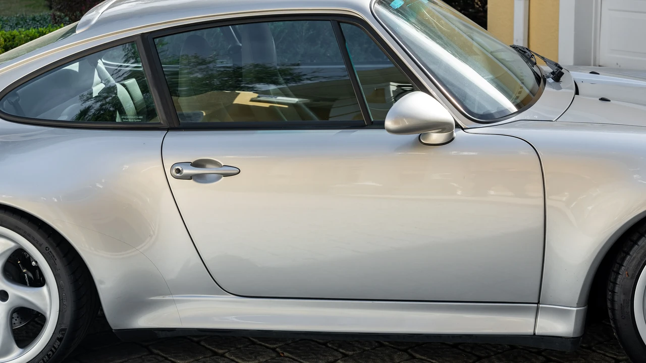 1998 Porsche 993 Carrera S - Image 12 of 31