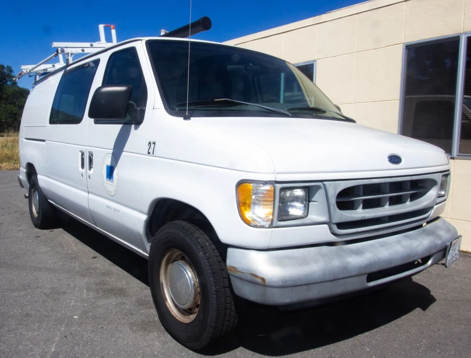 1998 Ford Econoline Van - Image 8 of 14