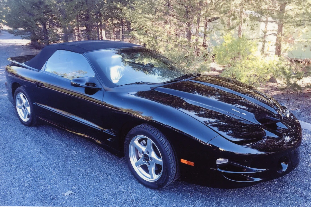 1998 Pontiac Firebird 4th Gen - Image 2 of 8
