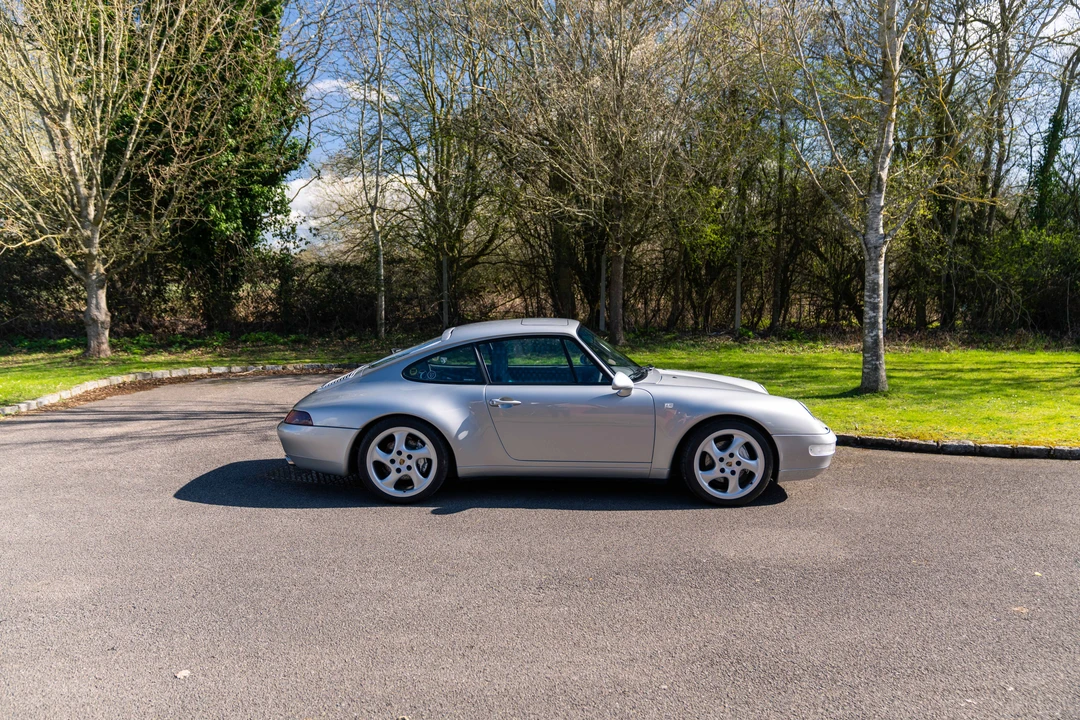 1997 Porsche 993 Carrera 4 - Image 5 of 31