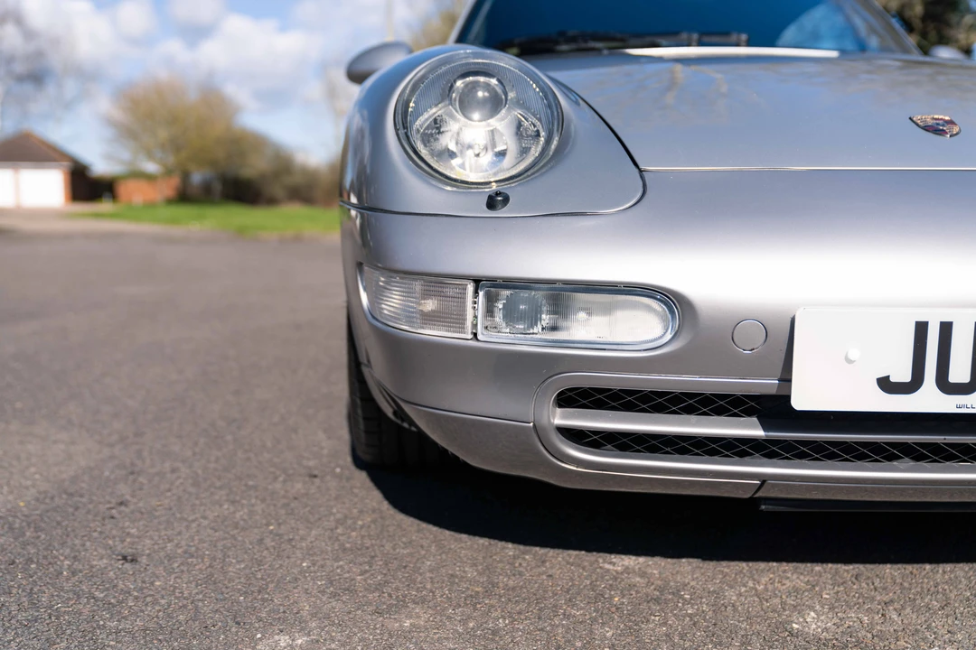 1997 Porsche 993 Carrera 4 - Image 26 of 31