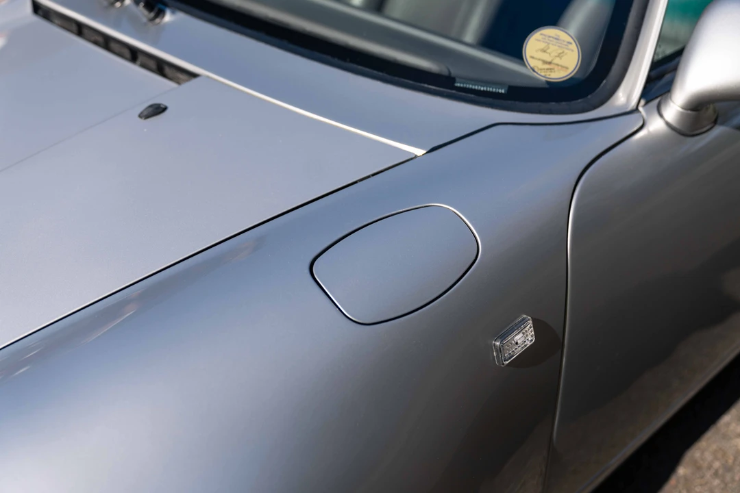 1997 Porsche 993 Carrera 4 - Image 28 of 31