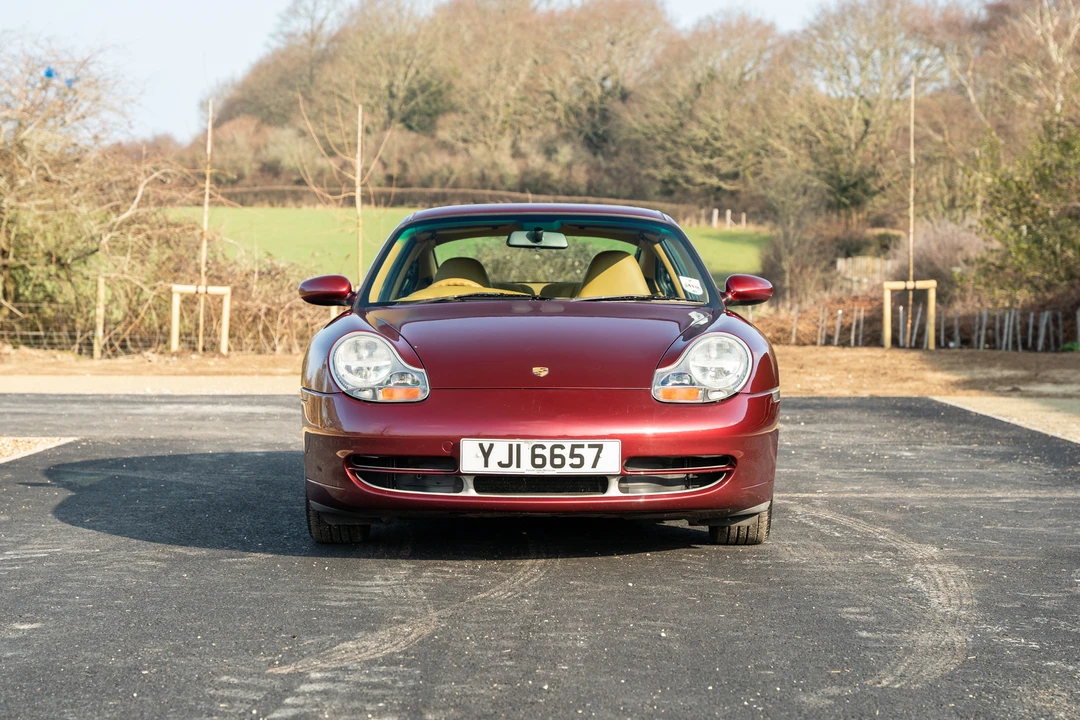 1998 Porsche 996 Carrera - Image 11 of 31