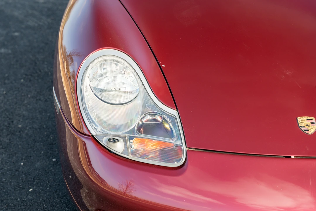 1998 Porsche 996 Carrera - Image 28 of 31