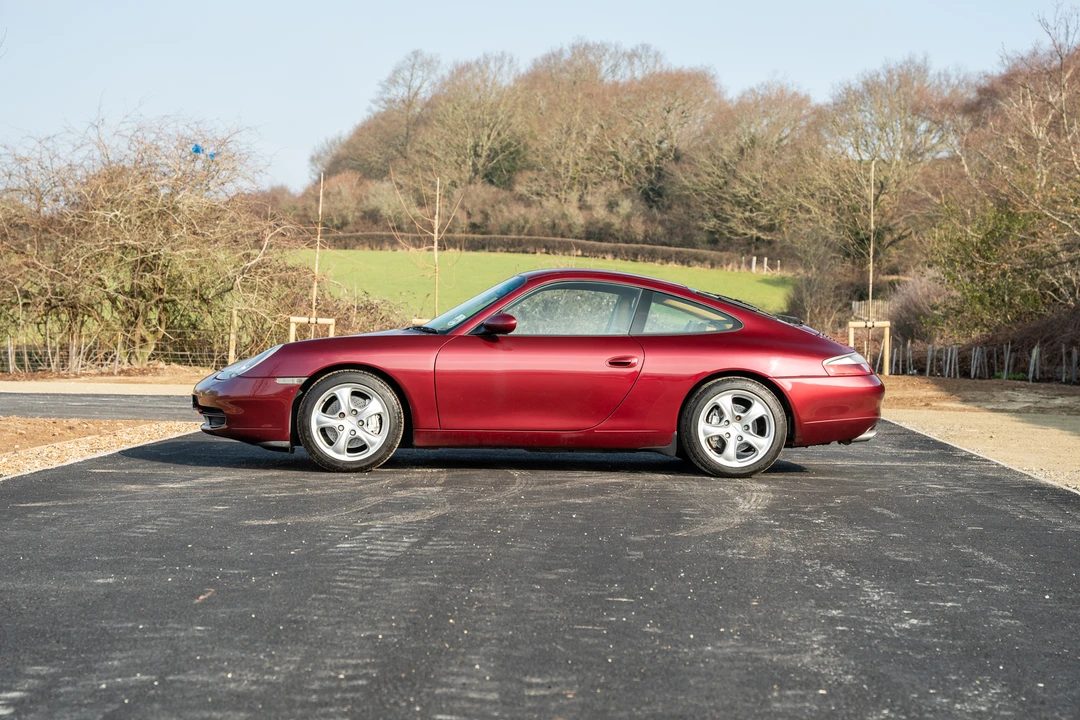 1998 Porsche 996 Carrera - Image 13 of 31