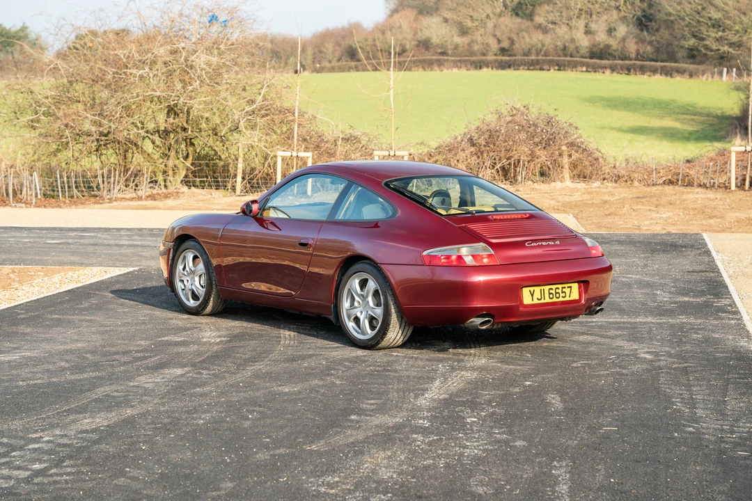 1998 Porsche 996 Carrera - Image 6 of 31