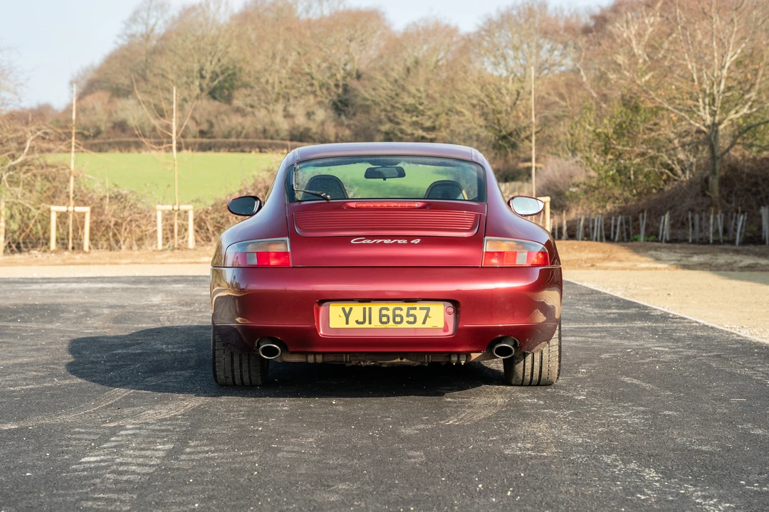 1998 Porsche 996 Carrera - Image 7 of 31