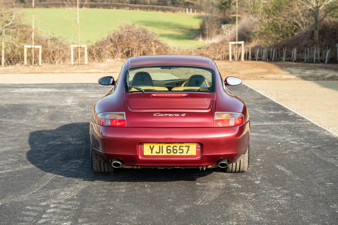 1998 Porsche 996 Carrera - Image 15 of 31