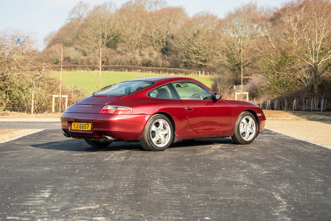 1998 Porsche 996 Carrera - Image 8 of 31