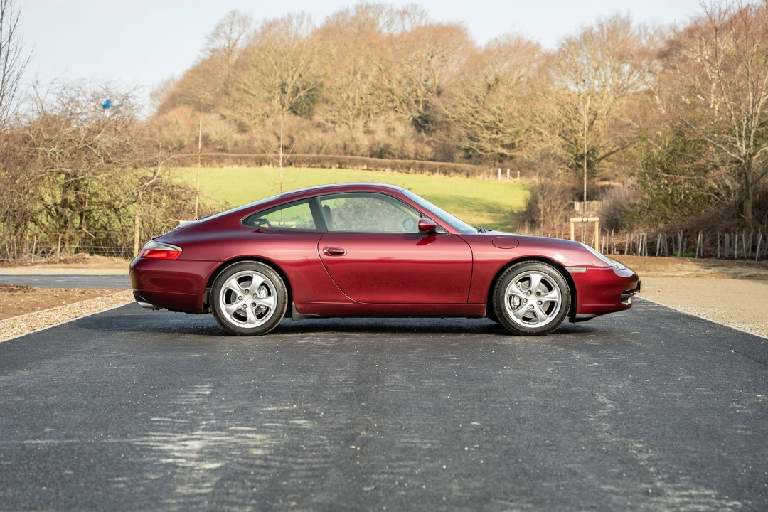 1998 Porsche 996 Carrera - Image 17 of 31