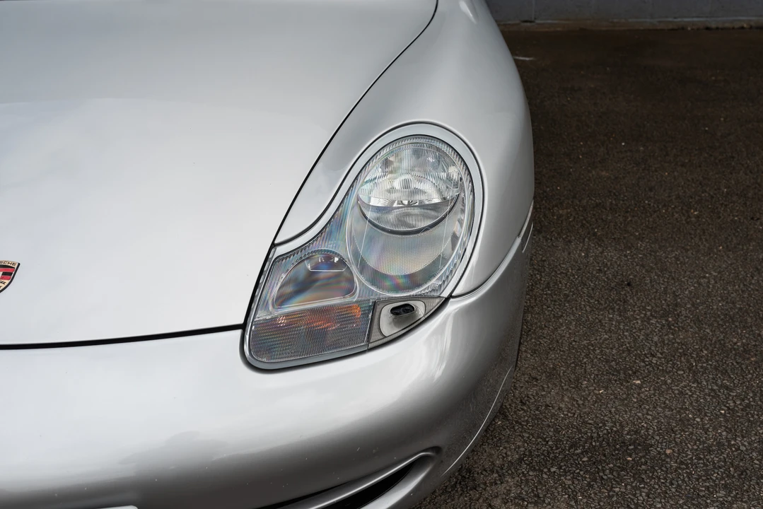 1998 Porsche 996 Carrera - Image 22 of 31