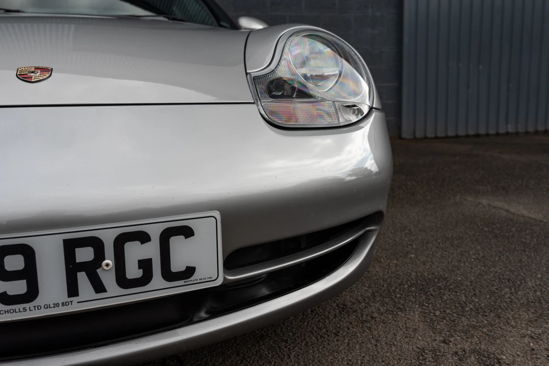 1998 Porsche 996 Carrera - Image 28 of 31