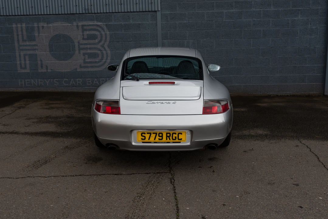 1998 Porsche 996 Carrera - Image 14 of 31