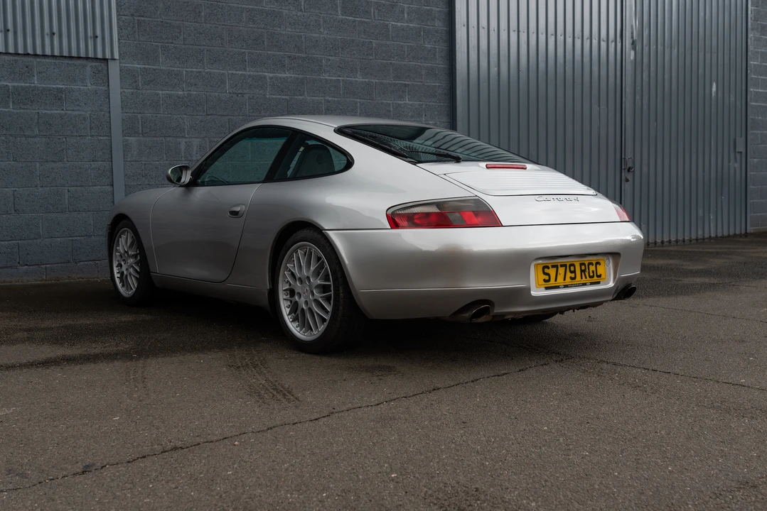 1998 Porsche 996 Carrera - Image 6 of 31