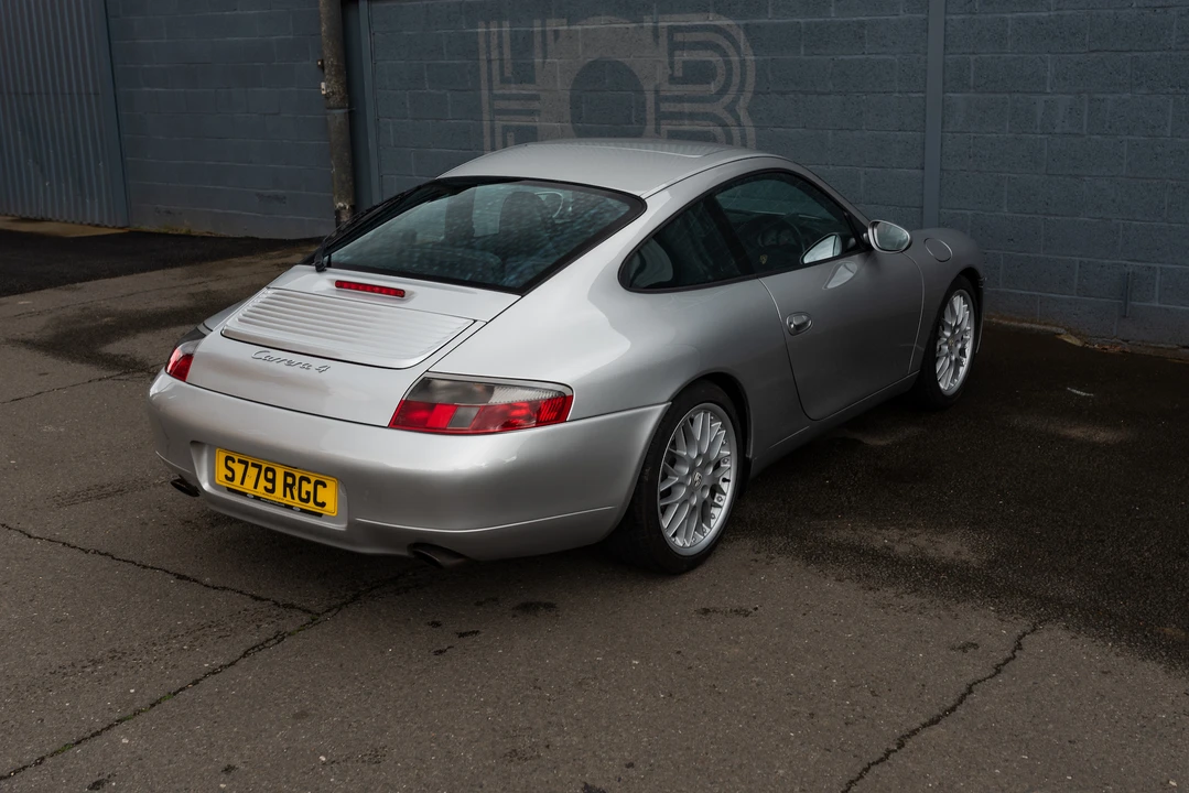 1998 Porsche 996 Carrera - Image 15 of 31