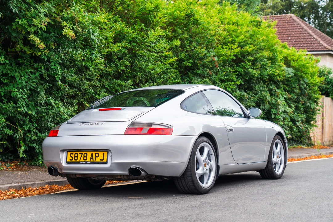1998 Porsche 996 Carrera - Image 11 of 31