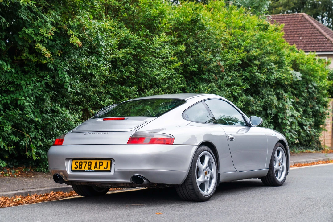 1998 Porsche 996 Carrera - Image 5 of 31