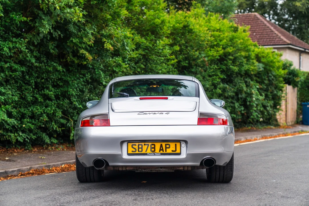 1998 Porsche 996 Carrera - Image 12 of 31