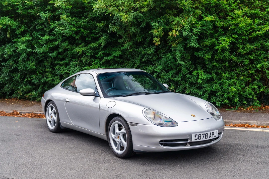 1998 Porsche 996 Carrera - Image 10 of 31