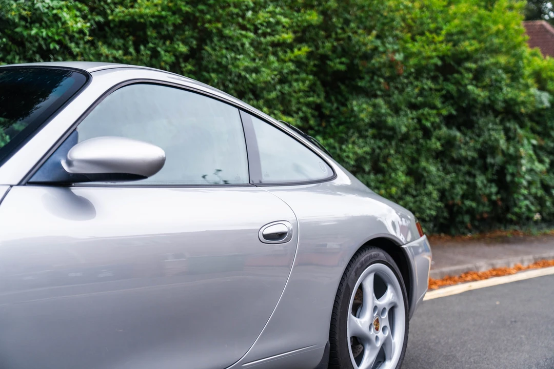 1998 Porsche 996 Carrera - Image 19 of 31