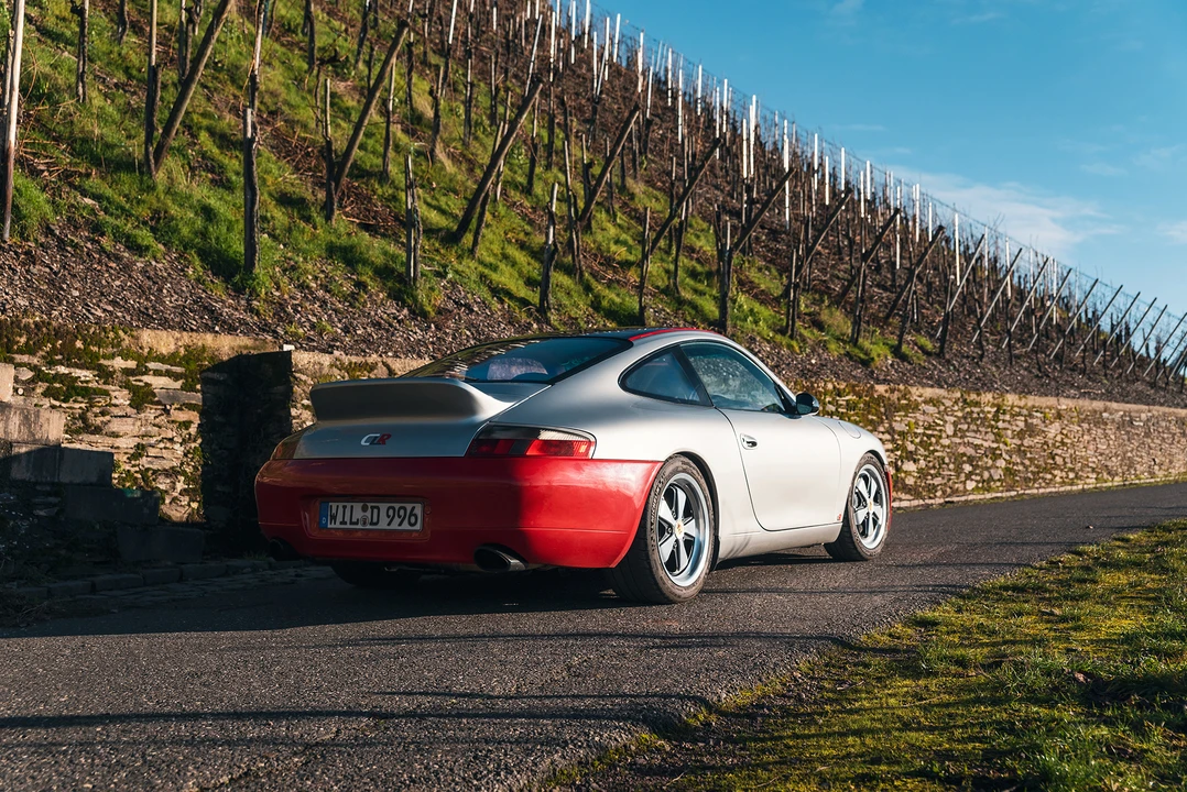 1998 Porsche 996 Carrera - Image 18 of 31