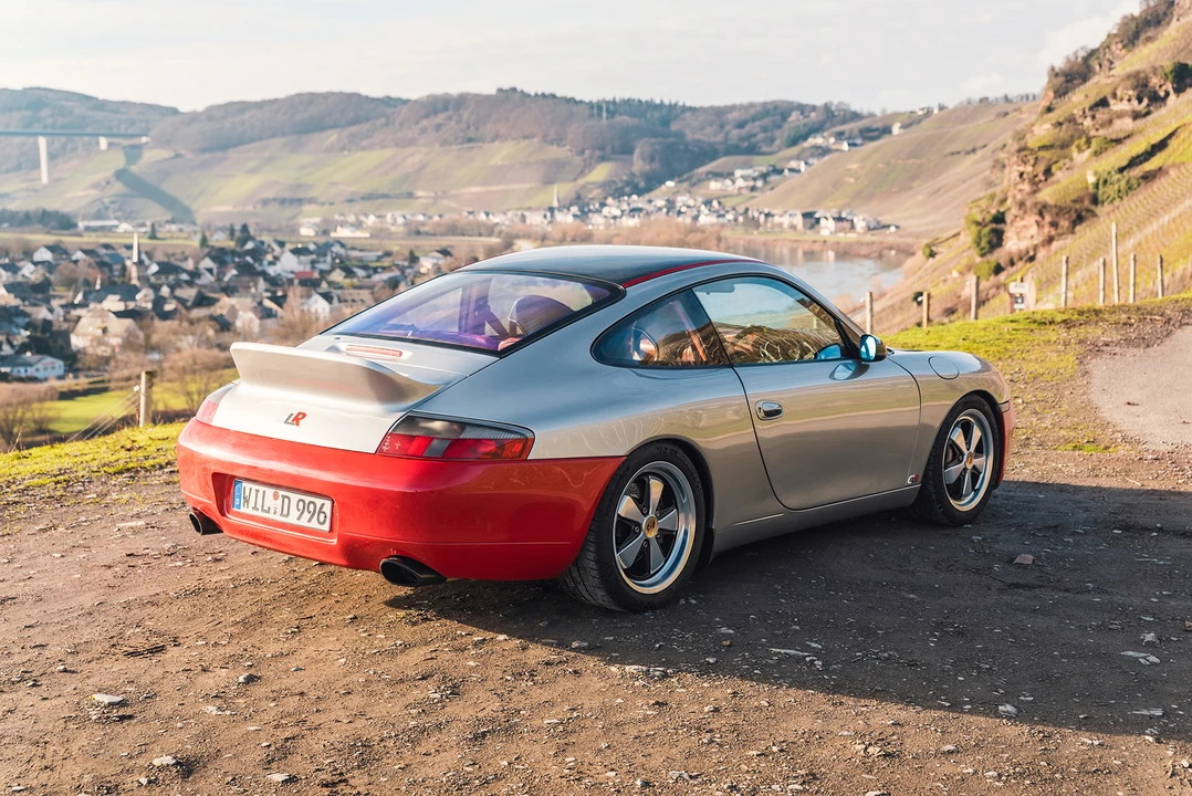 1998 Porsche 996 Carrera - Image 23 of 31