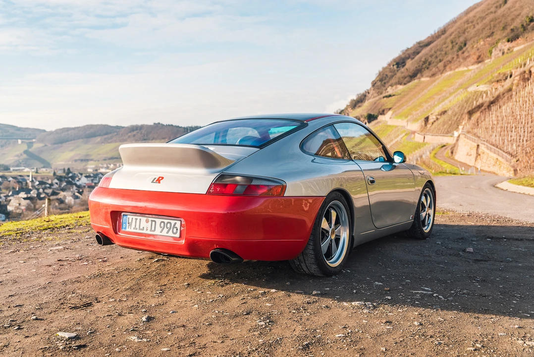 1998 Porsche 996 Carrera - Image 26 of 31