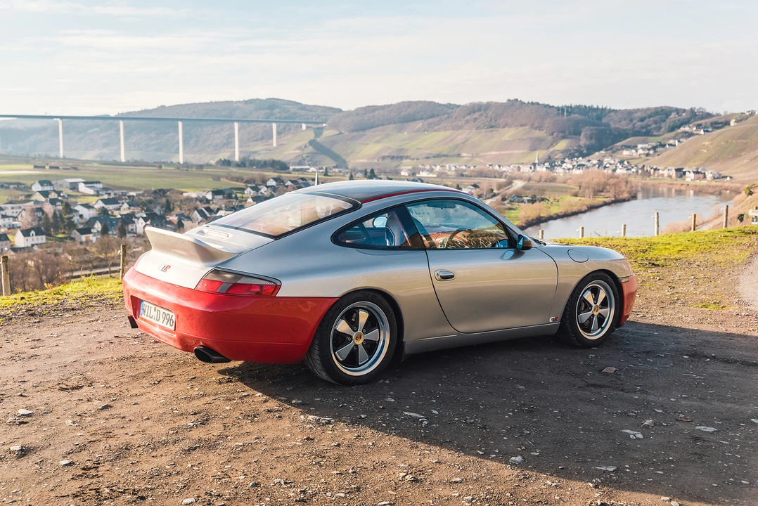 1998 Porsche 996 Carrera - Image 28 of 31