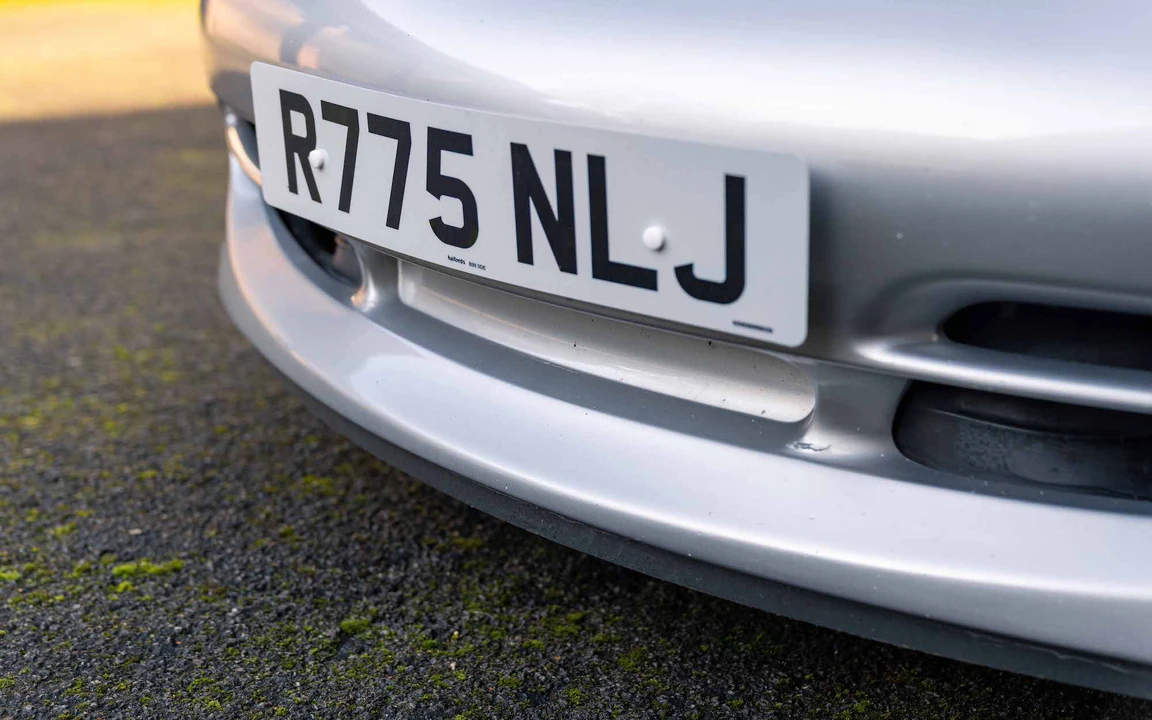 1998 Porsche 996 Carrera - Image 28 of 31