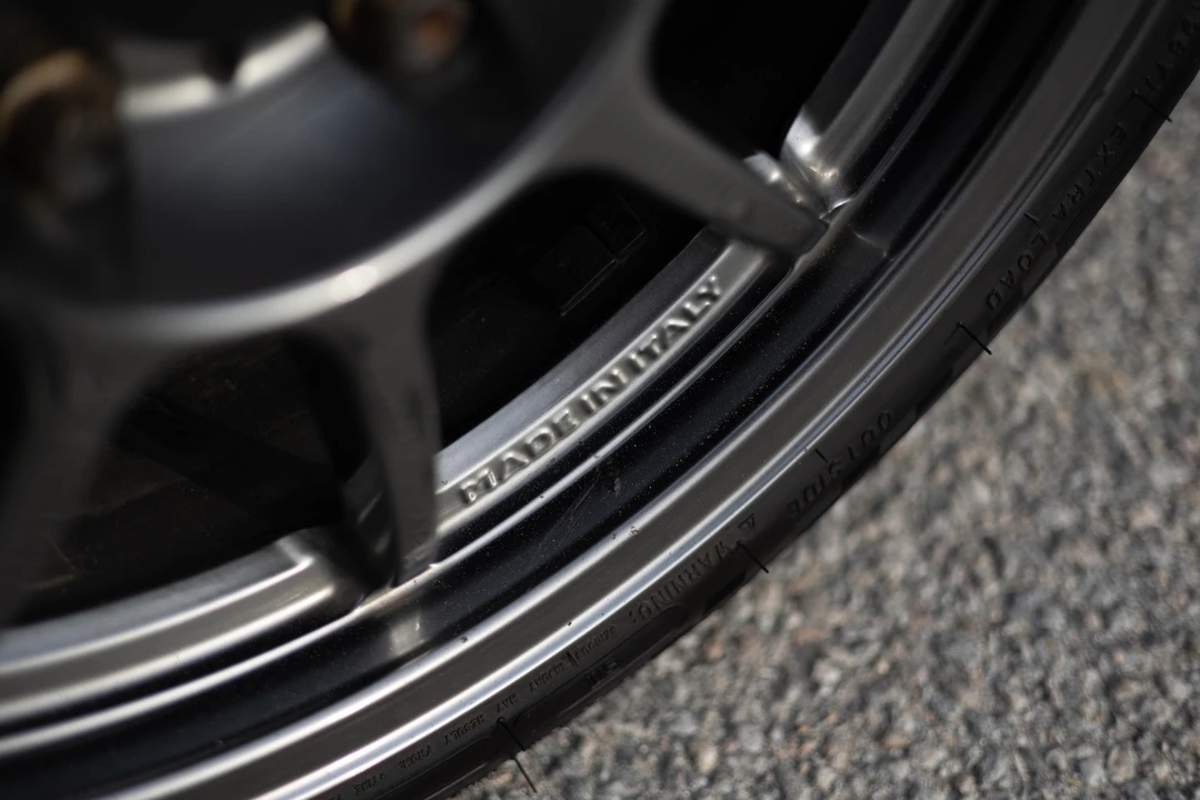 1998 Porsche 996 Carrera - Image 25 of 31