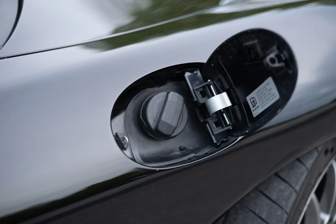 1998 Porsche 996 Carrera - Image 23 of 31