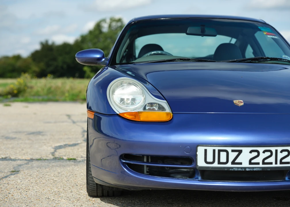 1998 Porsche 996 Carrera - Image 26 of 31