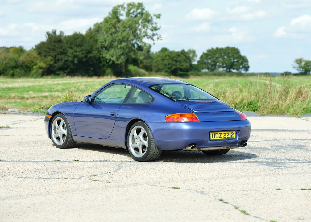 1998 Porsche 996 Carrera - Image 16 of 31