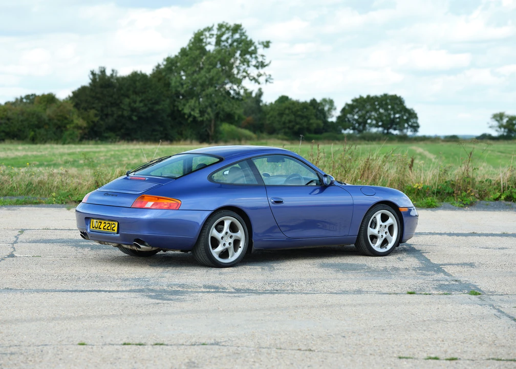 1998 Porsche 996 Carrera - Image 24 of 31