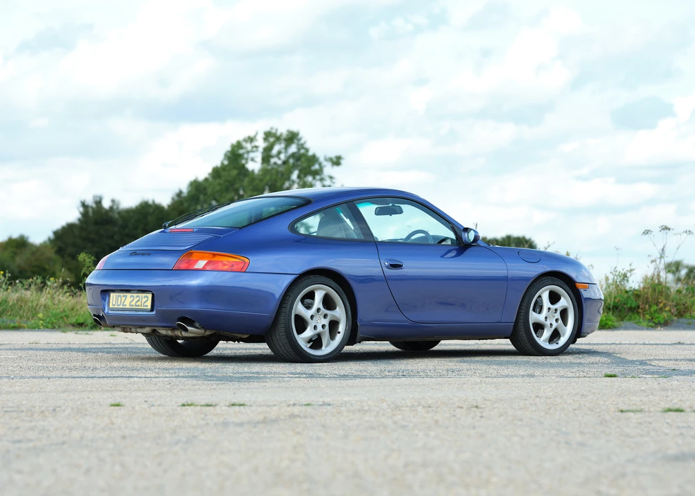 1998 Porsche 996 Carrera - Image 13 of 31