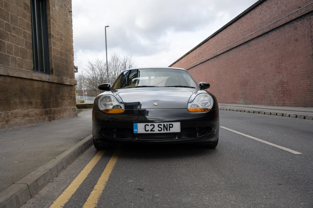 1998 Porsche 996 Carrera - Image 9 of 31