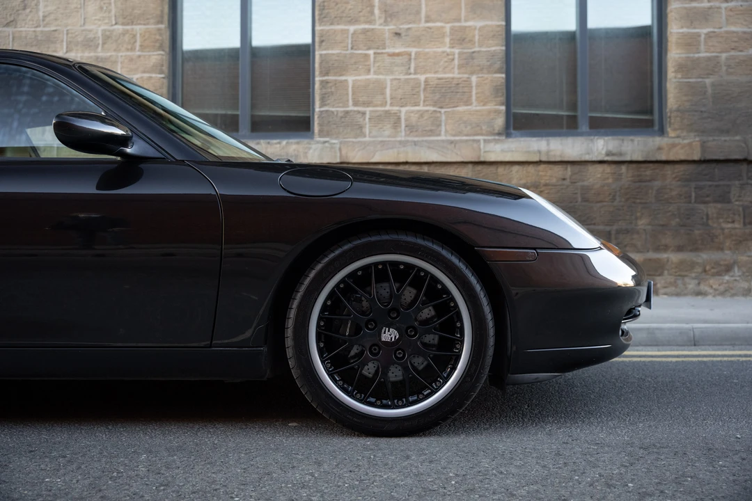 1998 Porsche 996 Carrera - Image 23 of 31