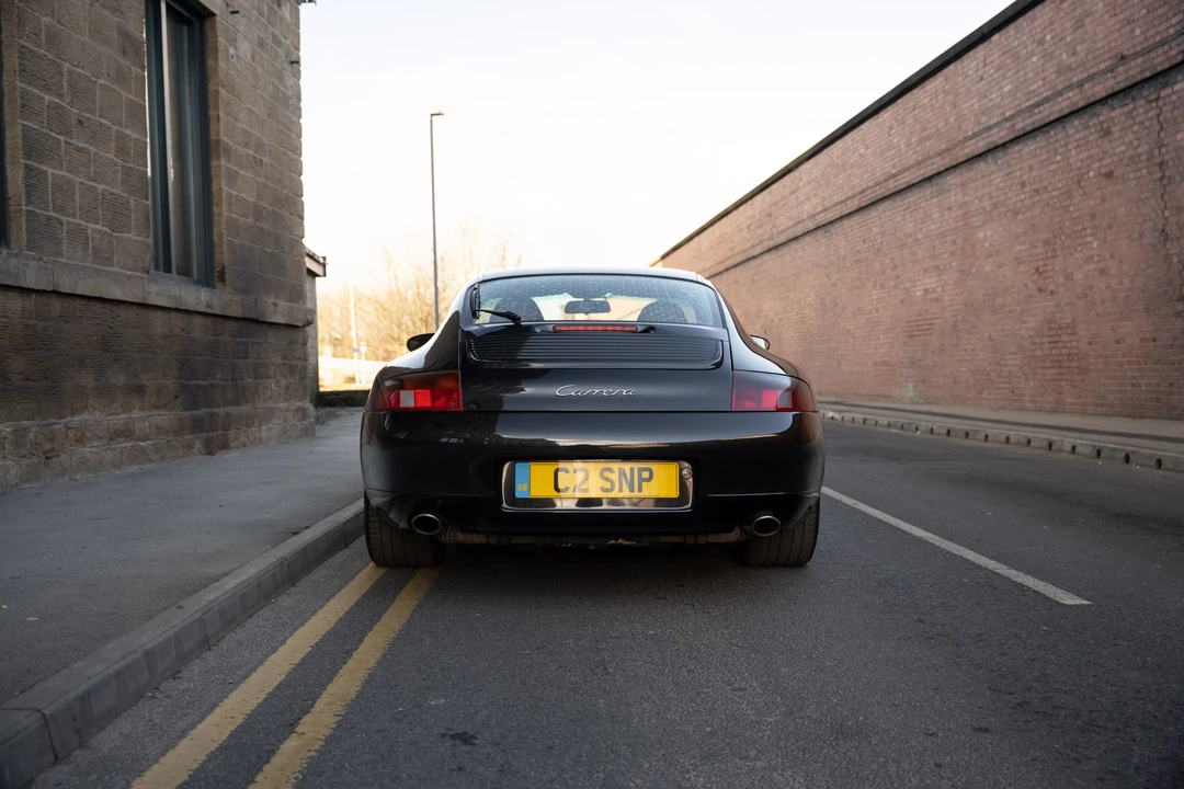 1998 Porsche 996 Carrera - Image 26 of 31