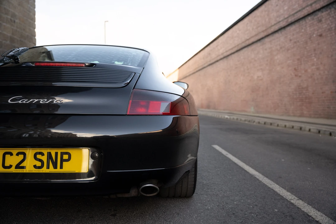 1998 Porsche 996 Carrera - Image 28 of 31