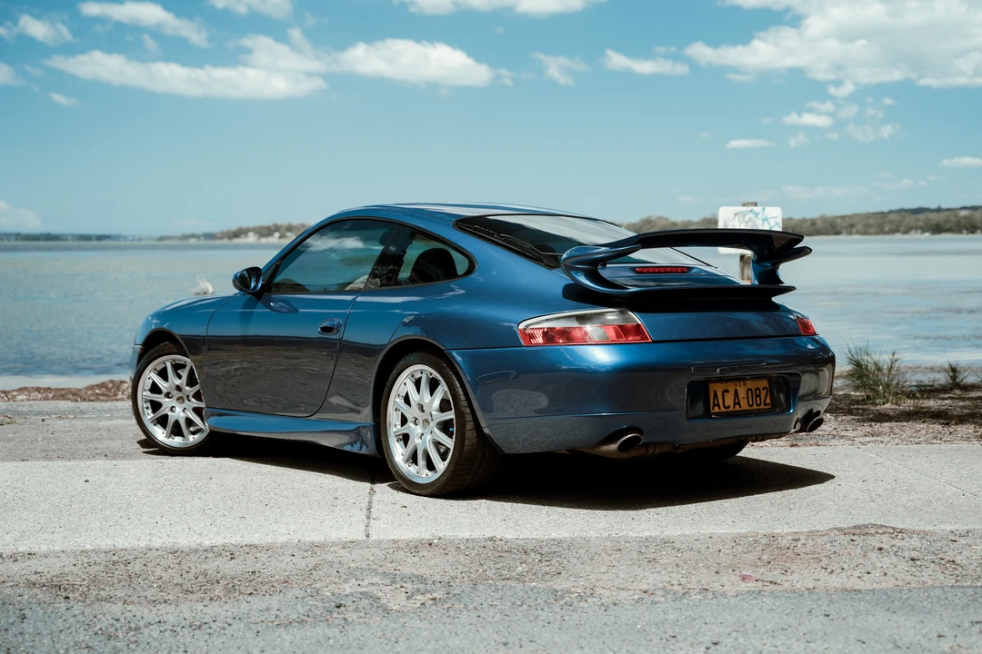 1998 Porsche 996 Carrera - Image 12 of 31