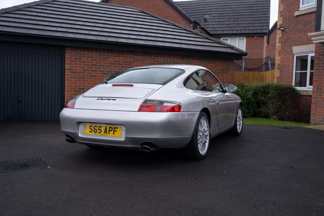 1998 Porsche 996 Carrera - Image 6 of 31