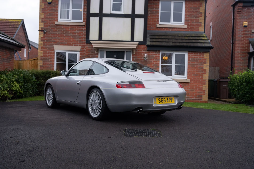 1998 Porsche 996 Carrera - Image 15 of 31