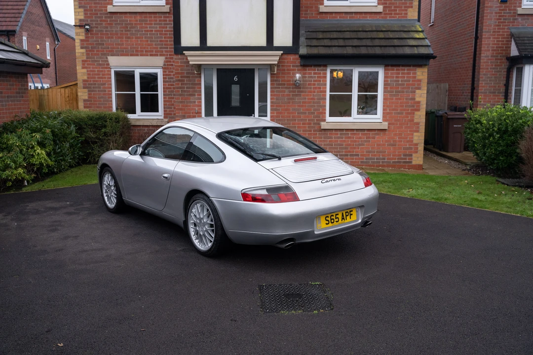 1998 Porsche 996 Carrera - Image 8 of 31